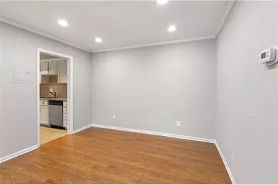 6851 Roswell Road #O28, Atlanta, GA 30328 - Photo 9