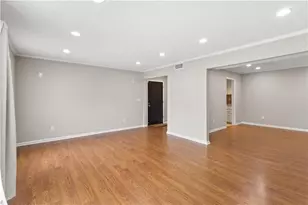 6851 Roswell Rd, Atlanta, GA 30328 - Photo 7