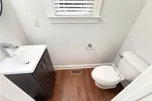 4030 Manor Pl Dr, Roswell, GA 30075 - Photo 15