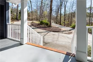 3828 Memorial Pkwy NW, Kennesaw, GA 30152 - Photo 23