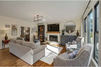 813 Hillcrest Lane, Woodstock, GA 30189 - Photo 3