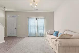 325 Horizon Trace, Loganville, GA 30052 - Photo 5