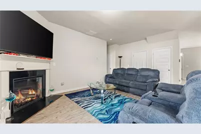 325 Horizon Trace, Loganville, GA 30052 - Photo 11