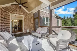 135 Slate Dr, Buford, GA 30518 - Photo 25