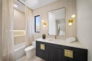 1342 Thurgood St SW, Atlanta, GA 30314 - Photo 15