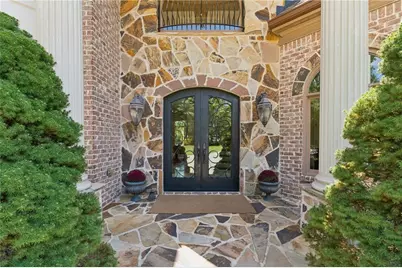 6935 Wakehurst Place, Cumming, GA 30040 - Photo 3