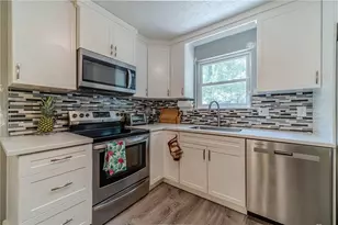 2645 Holly Berry Trail, Snellville, GA 30039 - Photo 19