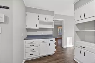 4031 Chestnut Dr, Flowery Branch, GA 30542 - Photo 11