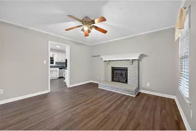 4031 Chestnut Drive, Flowery Branch, GA 30542 - Photo 7