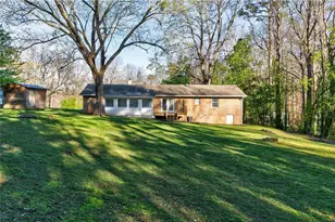 4031 Chestnut Dr, Flowery Branch, GA 30542 - Photo 33