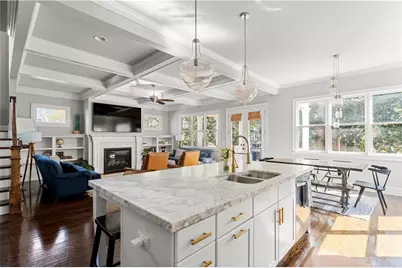 2107 Oakview Road SE, Atlanta, GA 30317 - Photo 3