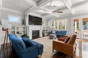 2107 Oakview Rd SE, Atlanta, GA 30317 - Photo 11