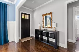 2107 Oakview Rd SE, Atlanta, GA 30317 - Photo 9