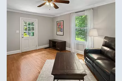 656 Timm Valley Road NE, Atlanta, GA 30305 - Photo 5