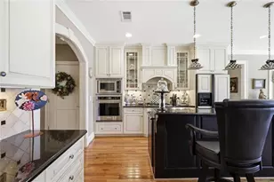 807 Village Greene NW, Marietta, GA 30064 - Photo 13