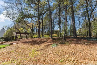 2666 Warwick Circle NE, Atlanta, GA 30345 - Photo 35