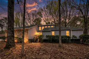 400 Benjamin Cir, Fayetteville, GA 30214 - Photo 1