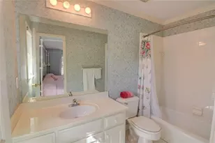 4020 Royal Pennon Ct NW, Peachtree Corners, GA 30092 - Photo 33