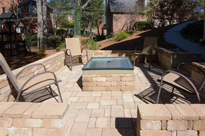 4020 Royal Pennon Court NW, Peachtree Corners, GA 30092 - Photo 5