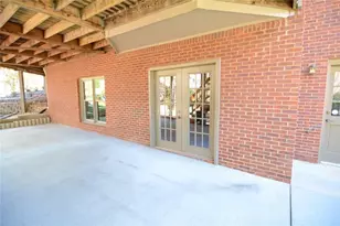 4020 Royal Pennon Ct NW, Peachtree Corners, GA 30092 - Photo 59