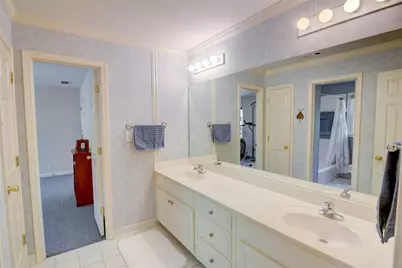 4020 Royal Pennon Court NW, Peachtree Corners, GA 30092 - Photo 39