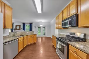 9745 Laguna Pl, Gainesville, GA 30506 - Photo 15