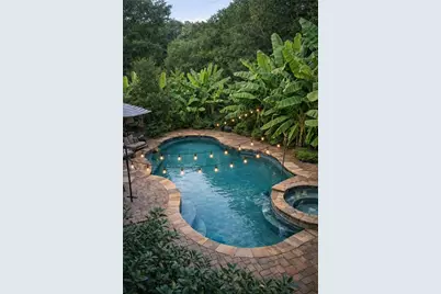 1041 Bonaventure Way, Lawrenceville, GA 30044 - Photo 3