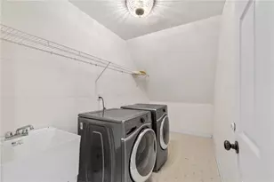 1041 Bonaventure Way, Lawrenceville, GA 30044 - Photo 25