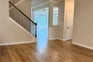 10154 Cormac St, Jonesboro, GA 30238 - Photo 9