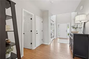 60 Gilbert Circle, Suwanee, GA 30024 - Photo 3