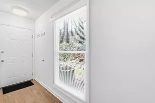 3428 Ivys Walk, Atlanta, GA 30340 - Photo 3