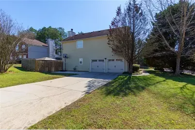 2133 Eagles Nest Circle, Decatur, GA 30035 - Photo 19