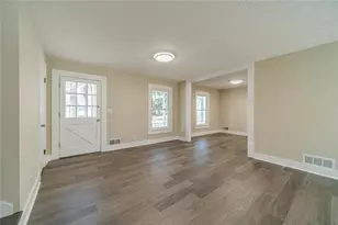 1086 Oak Rd SW, Lilburn, GA 30047 - Photo 13