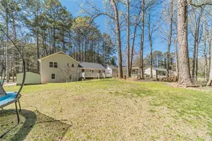 1086 Oak Rd SW, Lilburn, GA 30047 - Photo 41