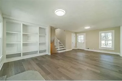 1086 Oak Road SW, Lilburn, GA 30047 - Photo 9