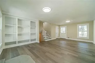 1086 Oak Rd SW, Lilburn, GA 30047 - Photo 9