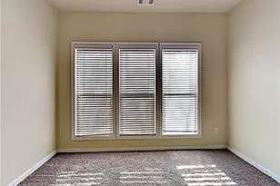 1091 Forest Creek Dr, Canton, GA 30115 - Photo 3