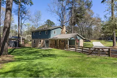 6482 Whispering Trail NE, Sandy Springs, GA 30328 - Photo 5