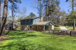 6482 Whispering Trail NE, Sandy Springs, GA 30328 - Photo 5