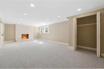 7300 Chattahoochee Bluff Drive, Atlanta, GA 30350 - Photo 35