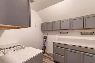 1377 Red Fox Run SW, Lilburn, GA 30047 - Photo 47