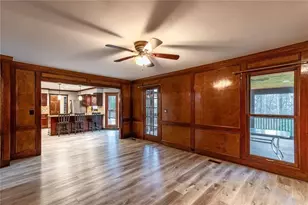 1377 Red Fox Run SW, Lilburn, GA 30047 - Photo 19