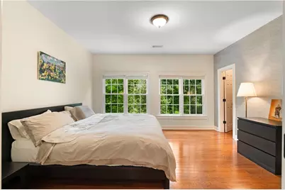 345 W Berwicke Common NE, Atlanta, GA 30342 - Photo 21