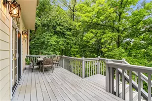 345 W Berwicke Common NE, Atlanta, GA 30342 - Photo 31