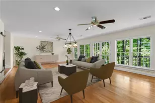 345 W Berwicke Common NE, Atlanta, GA 30342 - Photo 27