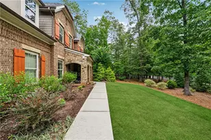 1070 Reece Rd, Alpharetta, GA 30004 - Photo 3