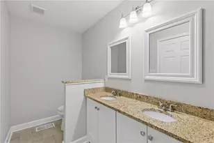 2411 Harvel Dr NW, Atlanta, GA 30318 - Photo 19