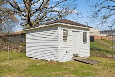 2411 Harvel Drive NW, Atlanta, GA 30318 - Photo 31