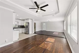 2411 Harvel Dr NW, Atlanta, GA 30318 - Photo 5