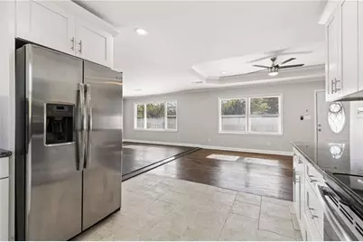 2411 Harvel Drive NW, Atlanta, GA 30318 - Photo 11